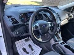 Used 2015 Ford Escape 4d SUV 4WD SE at Clutts Auto Sales near Hazard, KY