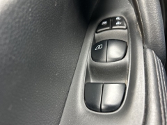 Used 2018  Nissan Rogue 4d SUV AWD SL at Clutts Auto Sales near Hazard&comma; KY