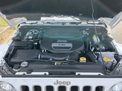 Used 2017  Jeep Wrangler 2d Convertible Sahara at Clutts Auto Sales near Hazard&comma; KY