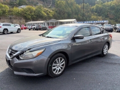 Used 2016  Nissan Altima 4d Sedan 2&period;5L S at Clutts Auto Sales near Hazard&comma; KY