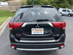 Used 2016 Mitsubishi Outlander 4d SUV AWC SE at Clutts Auto Sales near Hazard, KY