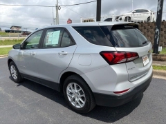 Used 2022  Chevrolet Equinox AWD 4dr LS w&sol;1FL at Clutts Auto Sales near Hazard&comma; KY