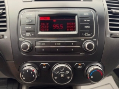 Used 2015  Kia Forte 4d Sedan LX Auto at Clutts Auto Sales near Hazard&comma; KY