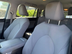 Used 2022  Toyota Highlander LE FWD at Clutts Auto Sales near Hazard&comma; KY