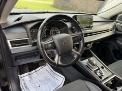Used 2022  Mitsubishi Outlander SE S-AWC at Clutts Auto Sales near Hazard&comma; KY