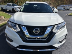 Used 2020  Nissan Rogue 4d SUV AWD SV at Clutts Auto Sales near Hazard, KY