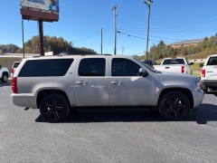 Used 2007  Chevrolet Suburban 1500 SUV 4WD LTZ at Clutts Auto Sales near Hazard&comma; KY