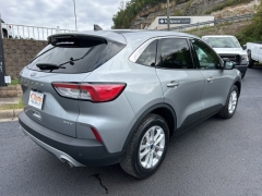 Used 2022 Ford Escape SE AWD at Clutts Auto Sales near Hazard, KY