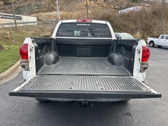Used 2007  Toyota Tundra 4WD CrewMax Cab SR5 5&period;7L at Clutts Auto Sales near Hazard&comma; KY