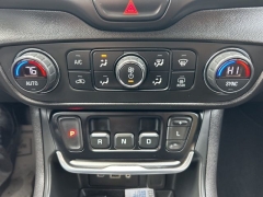 Used 2021  GMC Terrain AWD 4dr SLE at Clutts Auto Sales near Hazard&comma; KY