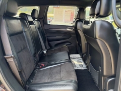 Used 2021  Jeep Grand Cherokee Laredo X 4x4 at Clutts Auto Sales near Hazard&comma; KY