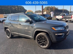 Used 2017  Jeep All-New Compass 4d SUV 4WD Trailhawk at Clutts Auto Sales near Hazard&comma; KY