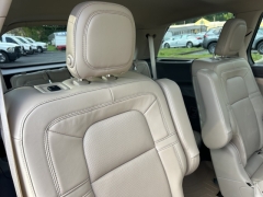 Used 2020 Lincoln Aviator 4d SUV AWD Reserve at Clutts Auto Sales near Hazard, KY