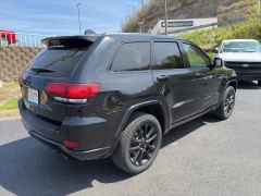 Used 2021  Jeep Grand Cherokee Laredo X 4x4 at Clutts Auto Sales near Hazard&comma; KY