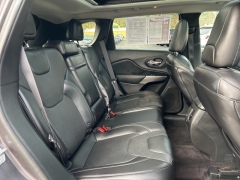 Used 2019 Jeep Cherokee 4d SUV 4WD Limited 2.0L Turbo at Clutts Auto Sales near Hazard, KY