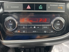 Used 2019 Mitsubishi Outlander 4d SUV AWC SE at Clutts Auto Sales near Hazard, KY
