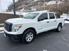 Used 2017  Nissan Titan 4WD Crew Cab S at Clutts Auto Sales near Hazard&comma; KY