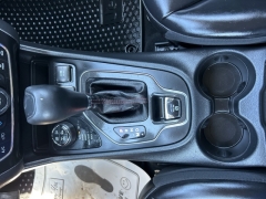 Used 2020 Jeep Cherokee 4d SUV 4WD Trailhawk 3.2L at Clutts Auto Sales near Hazard, KY