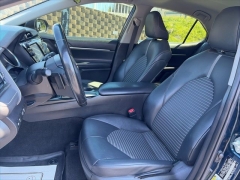 Used 2019  Toyota Camry 4d Sedan SE at Clutts Auto Sales near Hazard&comma; KY