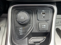 Used 2020 Jeep Compass 4d SUV 4WD Latitude at Clutts Auto Sales near Hazard, KY