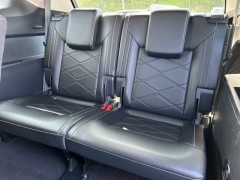 Used 2024 Volkswagen Atlas 2.0T SE w/Technology 4MOTION at Clutts Auto Sales near Hazard, KY