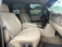 Used 2002  Chevrolet Tahoe 4d SUV 4WD Z71 at Clutts Auto Sales near Hazard&comma; KY