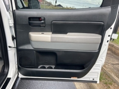 Used 2007  Toyota Tundra 4WD CrewMax Cab SR5 5&period;7L at Clutts Auto Sales near Hazard&comma; KY