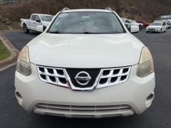 Used 2013  Nissan Rogue 4d SUV AWD SV at Clutts Auto Sales near Hazard&comma; KY