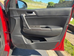 Used 2019  Kia Sportage 4d SUV FWD LX w&sol;Popular Pkg at Clutts Auto Sales near Hazard&comma; KY