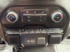 Used 2021  Chevrolet Silverado 1500 4WD Crew Cab 147" Custom at Clutts Auto Sales near Hazard&comma; KY