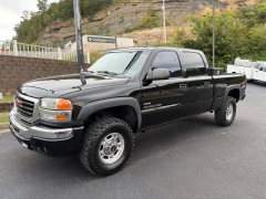 Used 2004  GMC Sierra 2500 4WD Crew Cab HD at Clutts Auto Sales near Hazard&comma; KY