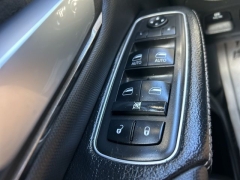 Used 2019  Ram 1500 4WD Crew Cab Rebel at Clutts Auto Sales near Hazard&comma; KY