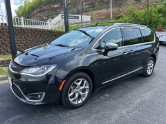 Used 2017 Chrysler Pacifica 4d Wagon Limited at Clutts Auto Sales near Hazard, KY