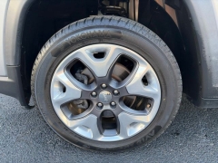 Used 2021  Jeep Compass Limited 4x4 at Clutts Auto Sales near Hazard&comma; KY