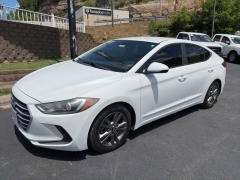 Used 2018  Hyundai Elantra 4d Sedan SEL at Clutts Auto Sales near Hazard&comma; KY