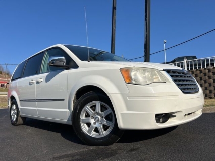 2010 Chrysler Town & Country Touring