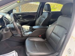 Used 2020  Chevrolet Malibu 4d Sedan LT at Clutts Auto Sales near Hazard&comma; KY
