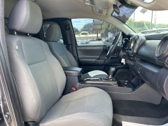 Used 2019 Toyota Tacoma 4WD Access Cab SR V6 at Clutts Auto Sales near Hazard, KY