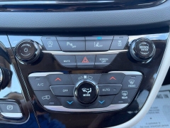 Used 2024  Chrysler Pacifica Touring L FWD at Clutts Auto Sales near Hazard&comma; KY