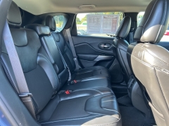 Used 2019 Jeep Cherokee 4d SUV 4WD Latitude Plus 2.4L at Clutts Auto Sales near Hazard, KY