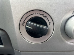 Used 2007  Toyota Tundra 4WD CrewMax Cab SR5 5&period;7L at Clutts Auto Sales near Hazard&comma; KY