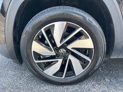Used 2024 Volkswagen Atlas 2.0T SE w/Technology 4MOTION at Clutts Auto Sales near Hazard, KY