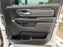 Used 2022  Ram 1500 4WD Big Horn Crew Cab 5'7" Box at Clutts Auto Sales near Hazard&comma; KY