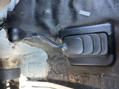 Used 2008  Ford Super Duty F-350 4WD Reg Cab XL SRW at Clutts Auto Sales near Hazard&comma; KY