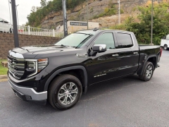 Used 2025  GMC Sierra 1500 4WD Crew Cab 147" SLT at Clutts Auto Sales near Hazard&comma; KY