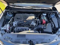 Used 2019  Toyota Camry 4d Sedan SE at Clutts Auto Sales near Hazard&comma; KY