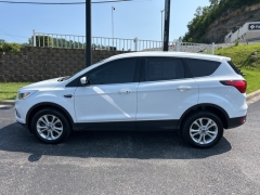 Used 2019 Ford Escape 4d SUV 4WD SE at Clutts Auto Sales near Hazard, KY