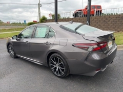 Used 2021  Toyota Camry SE Auto at Clutts Auto Sales near Hazard&comma; KY