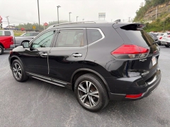 Used 2017  Nissan Rogue 4d SUV AWD SL at Clutts Auto Sales near Hazard&comma; KY
