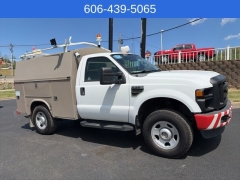 Used 2008  Ford Super Duty F-350 4WD Reg Cab XL SRW at Clutts Auto Sales near Hazard&comma; KY